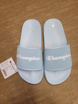 Nové pantofle Champion - 3