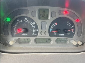 Traktor CASE PCC7BX2 - 3