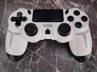 Ovladač na PlayStation 4 - Nový - 3