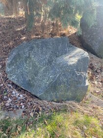 Čedičové kameny na zahradu - 3