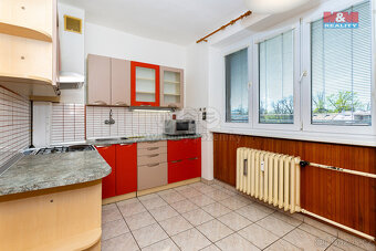 Prodej bytu 2+1, 75 m², Pardubice, ul. Štrossova - 3