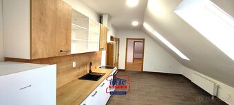 Pronájem podkrovního bytu 3+kk, 72 m2 - Netolice - 3