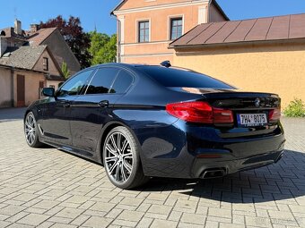 BMW M550i 2019 390kw Masáž - 3