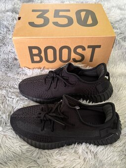 PRODÁM Adidas Yeezy Boost 350 V2 Onyx, 42 - 3