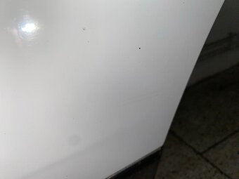 Levé zadní dveře bílá metalíza LC9A VW Touareg 7P r.v. 2014 - 3