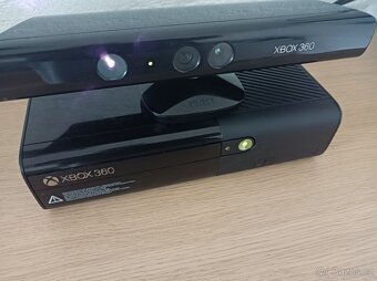 Xbox 360 + Minecraft (500GB HDD) Top stav - 3