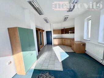 Exkluzivně nabízíme k pronájmu kanceláře, 45 m2 - Hradec Krá - 3