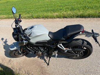 Honda CB650R - 3