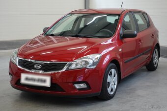 Kia Ceed 1.4i , 77 kW benzín, 2011 - 3