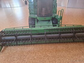 Kombajn John Deere Bruder - 3