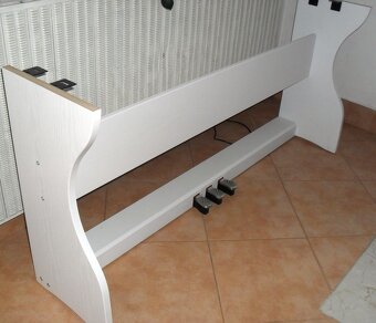 Prodej stojanu na dig. piano, piano k tomu zdarma - 3