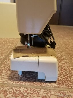 Šicí stroj PFAFF Hobby 350 - 3