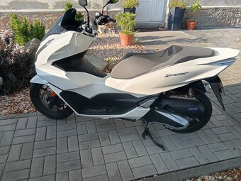 Honda PCX 125 ccm - 3