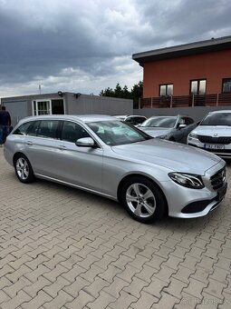 Mercedes-Benz E 220 D, 2019 – Automat, 2.0 Diesel, 50 000 km - 3