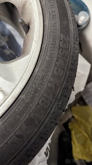 ALU kola sada 18 Ford originál - 3