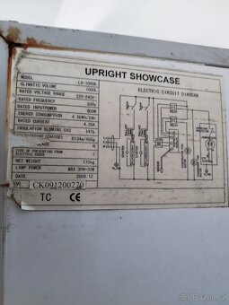 Prosklená dvoudveřová lednice - 3