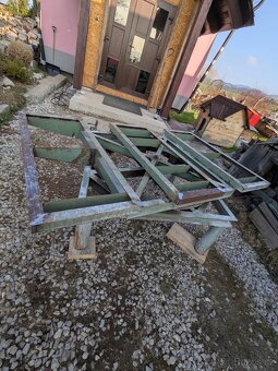 Stůl na řezání kamene otočný - 3