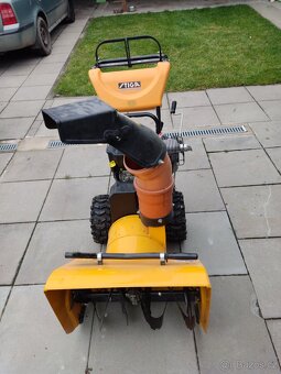 Sněžná fréza Stiga Snow Spark Duo Line nepoužívana - 3