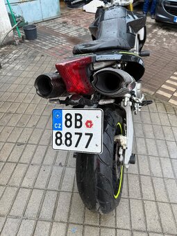 Aprillia dorsoduro 750 - 3