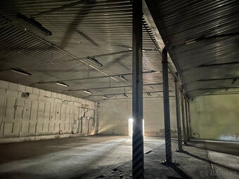 Pronájem sklad. haly 5000 m2 - lokalita Most 36 Kč/m2 - 3