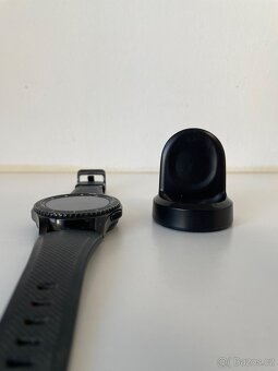 Samsung Galaxy Gear S3 Frontier - 3