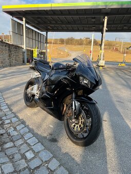 Honda CBR 600 RR - 3