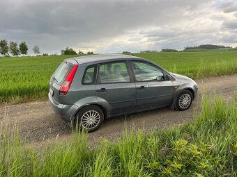 Ford fiesta - 3