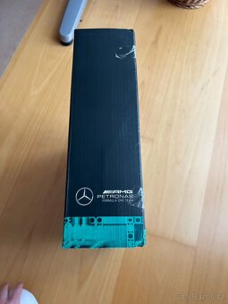 Replika LEGO Technic Mercedes-AMG F1 (Lepin) - 3
