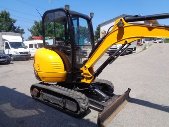 Pásový bagr JCB 8026 CTS - 3