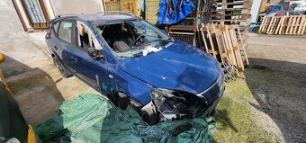 Kia ceed - 3