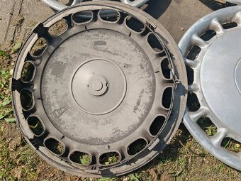 Originál Fiat Croma 15" poklice kol - 3