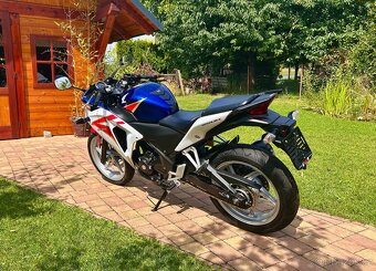 Honda CBR 250R - 3