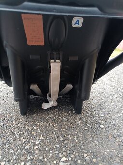 Dětská autosedačka - 3