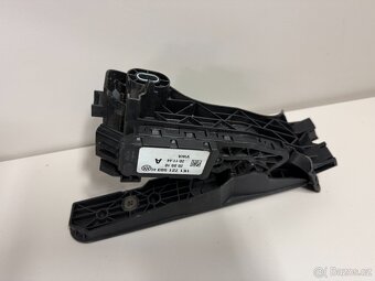 Plynový pedál 1K1 721 503 - 3