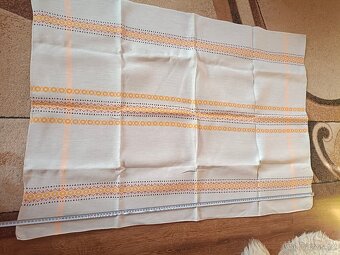 Ubrousky a ubrusy - 3