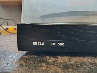 Gramofon Tesla NC 580 - 3