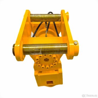 Naklápěcí hlavy pro bagry od 2 do 16 tun hydraulický upínač - 3