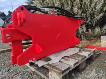 Rotátor (otoč) paletizačních vidlí s uchycením euro - 3