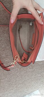 Michael Kors kabelka - 3