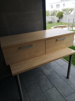 Prodám skříňku s dvěma supliky - 3