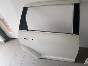 Dveře Dodge Journey, fiat freemont - 3