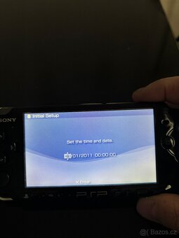 Sony PSP 3001 piano black+27her - 3