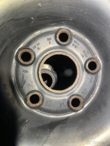 215/65 r17 disky 5x112 zimní pneu Škoda kodiaq - 3