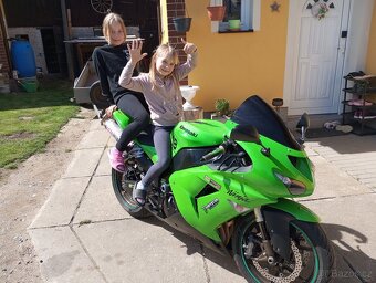 Kawasaki ZX-10R - 3