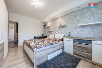 Prodej bytu 4+1, 82 m², Sokolov, ul. Jiřího z Poděbrad - 3