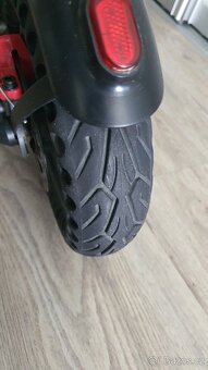 Elektrická koloběžka GoGEN VOYAGER 500W S 801B - 3