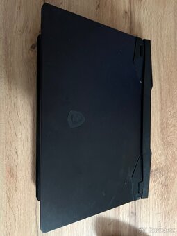 MSI Vector GP76 - 3