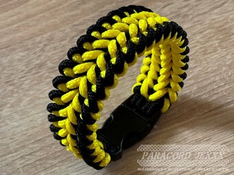 Paracord náramek (17 cm) black - yellow - 3