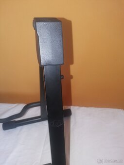 Stojan na kytaru, NOVY - 3