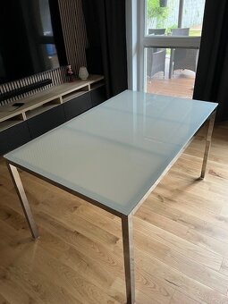 Jídelní stůl IKEA - 3